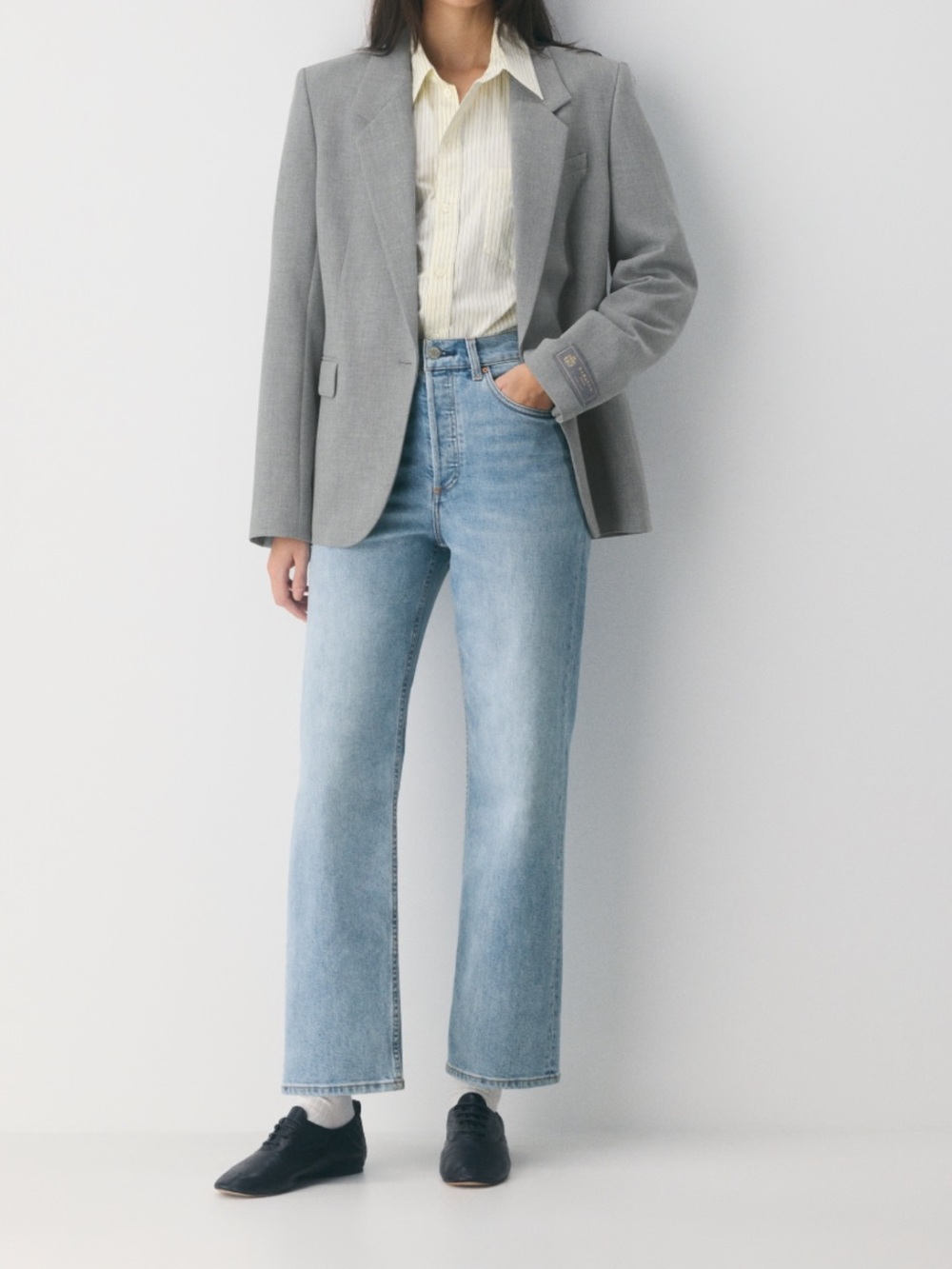 Aritzia Denim Forum The Arlo Hi-Rise Straught Jean in 7 Yrs Bleu Taboo Sz 26